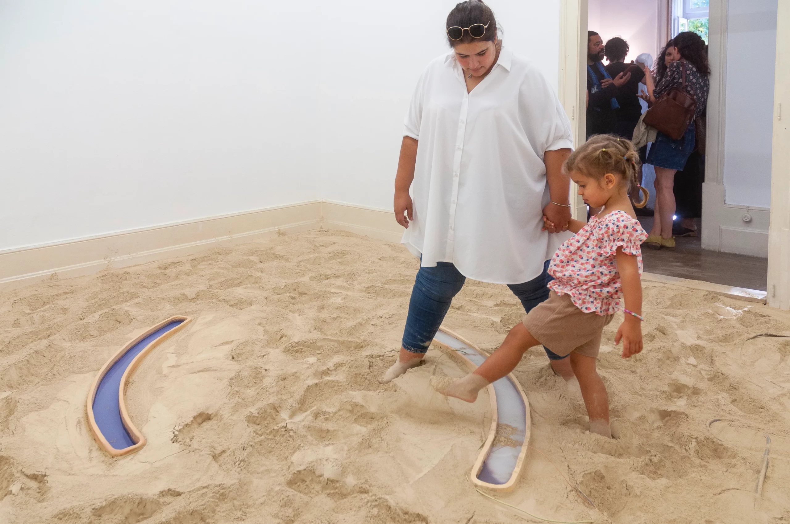 Fig. 6 - Soft Bodies, 2023
Activação exposição O meu corpo é o teu corpo
©Jorge das Neves.
Cortesia Círculo de Artes Plásticas de Coimbra
